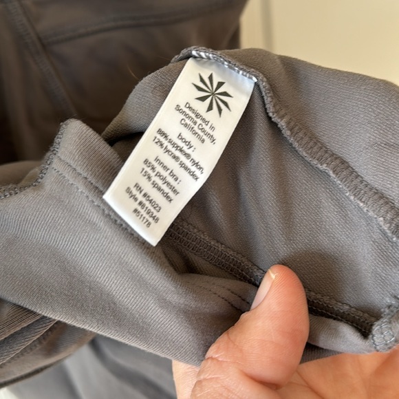 Athleta switchback racer tank, gray, size small - Picture 6 of 6